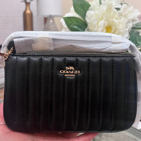 Coach Nolita 19 With Linear Quilting Shoulder/ wristlet Bag Black - Picture 5 of 7